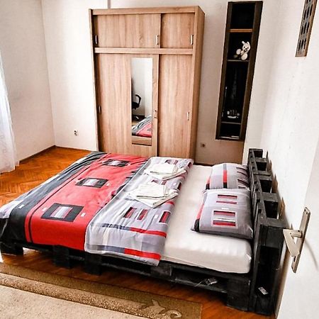 3Pko City Center Apartment Banyaluka Dış mekan fotoğraf